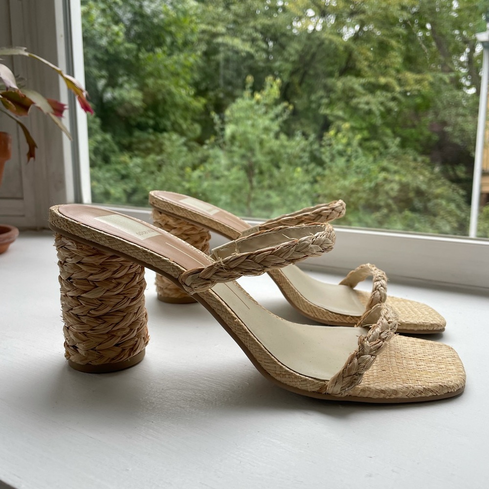 Dolce Vita Noles Slide Mules sandals. Size 8.5